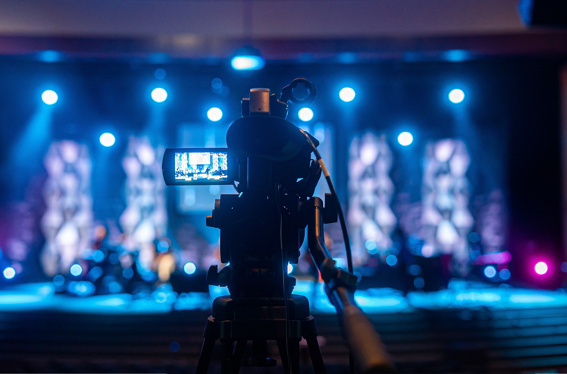 Vetitë e reportazhit